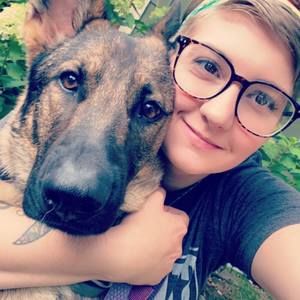 Meet your Posher, Sara